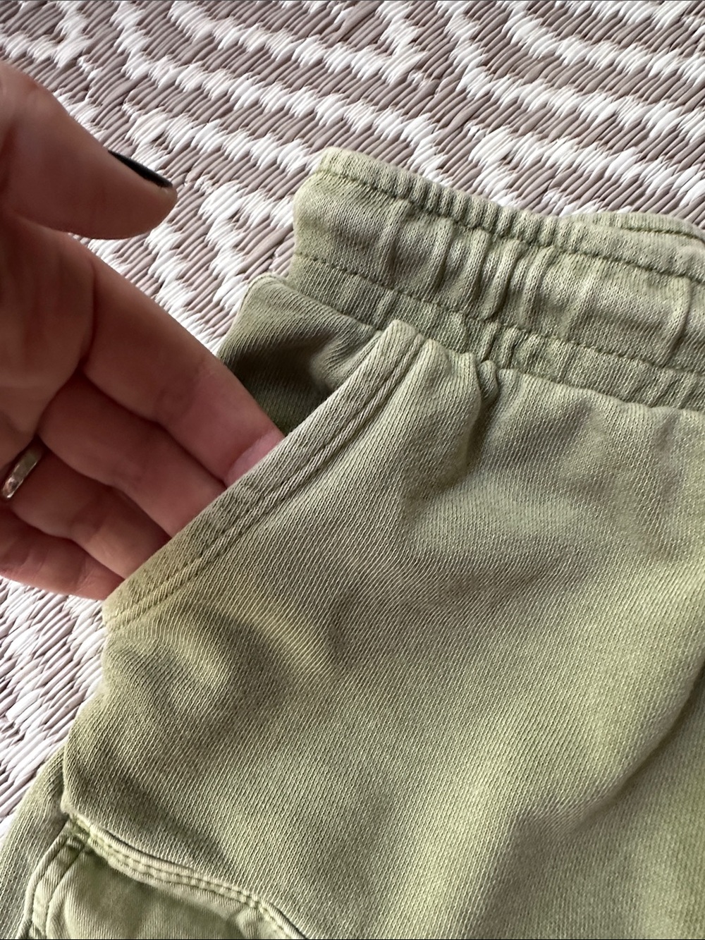 ZARA Always Stay Creative Olive Green Cargo Bungee Pocket Shorts - Picture 5 of 9